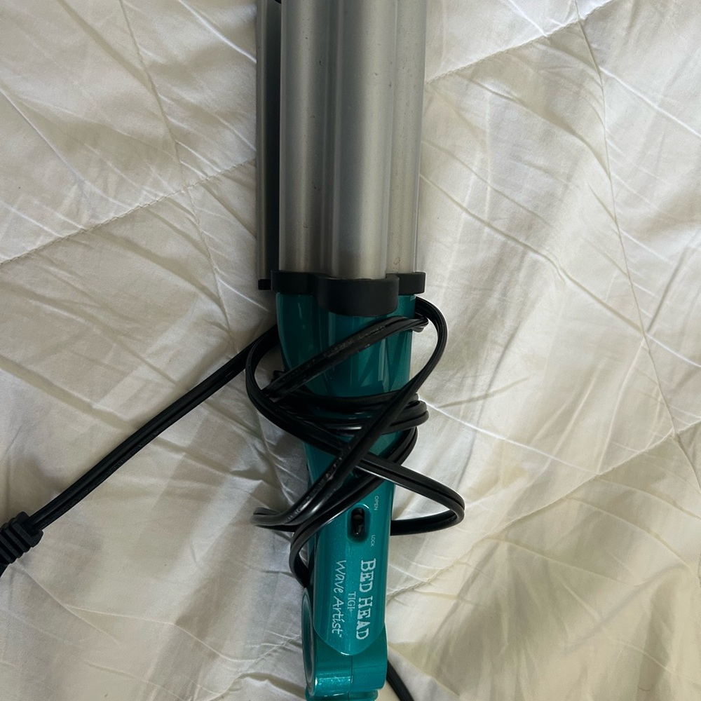 Bed Head Wave Artist Hair Waver